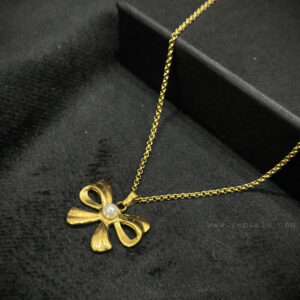 Pearl Bow Necklace