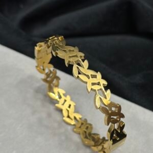 Interlinked Floral Gold Bracelet