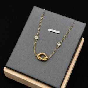 Knot Necklace