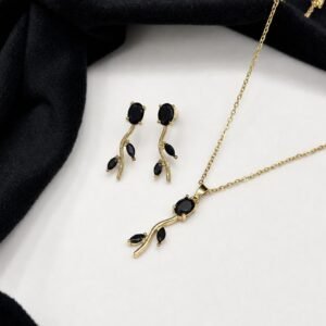 Black Tulip Necklace Set